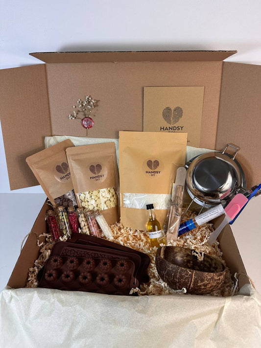 Zestaw 2w1  Cocoon Moments DIY – zrób świece z łupin kokosa i belgijską czekoladę 🕯️&🍫